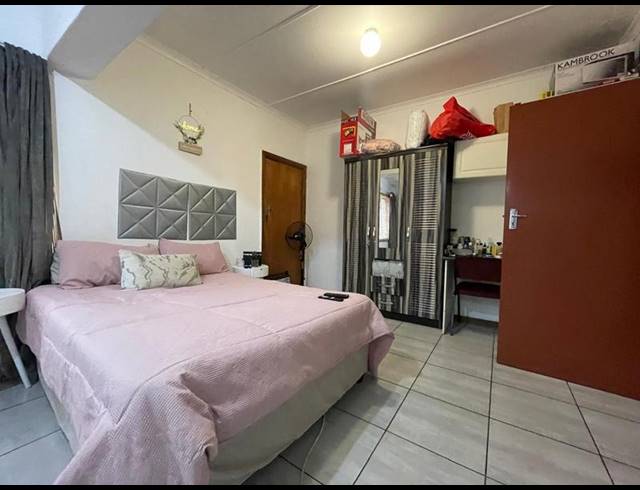 1 BEDROOM PROPERTY TO RENT IN BISLEY